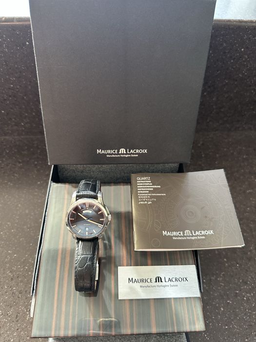 Продаются часы механические мужские часы