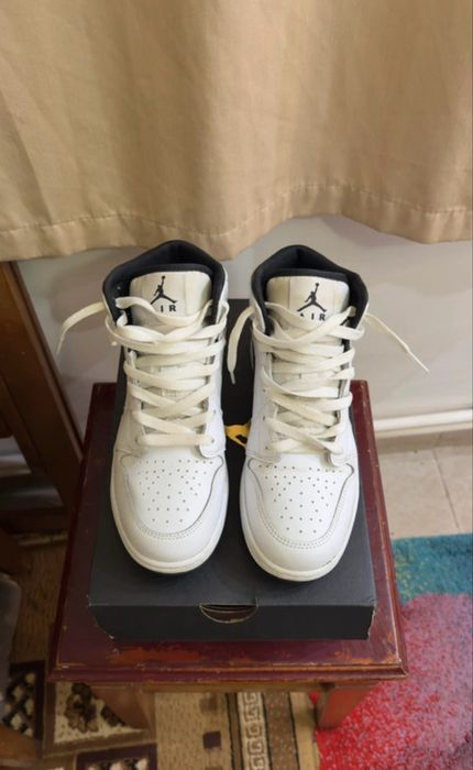 vand jordan 1 mid