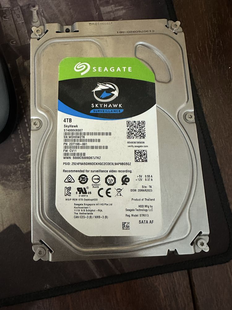 Продам жесткий диск Seagate 4TB