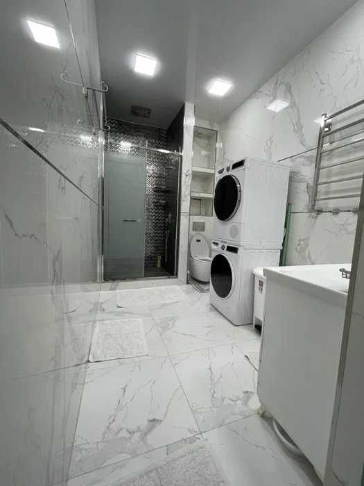 Comfortable & Ready-toMove-In Apartment for Rent!2/3/9Dream house 887*