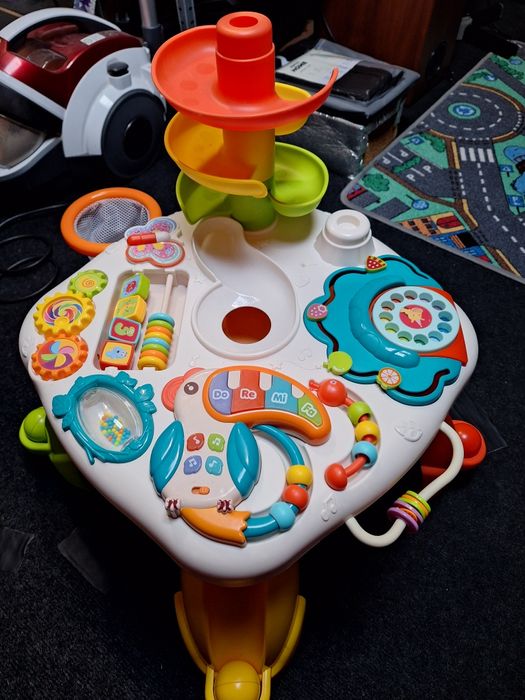 Masa de joc, echipata, ptr copii +18 luni