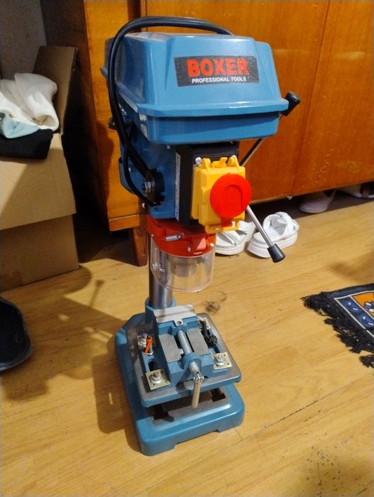 Mașina de găurit nefolosita