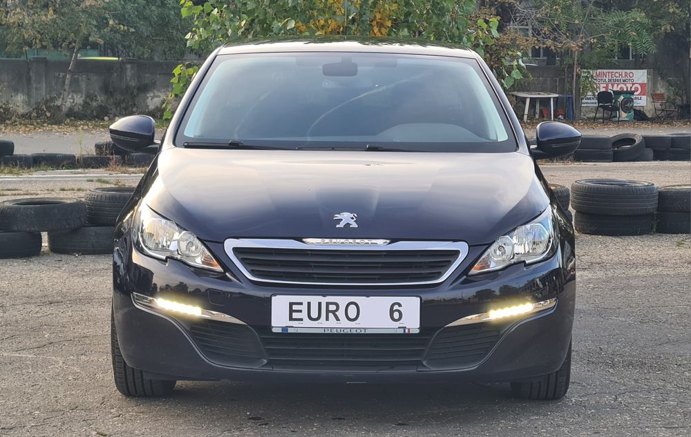 Peugeot 308 * 1.6 Blue HDI * 2015 * Euro 6 * Led * Navi * Klimă