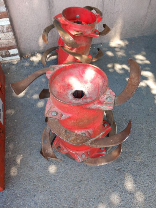 Freze motocultor