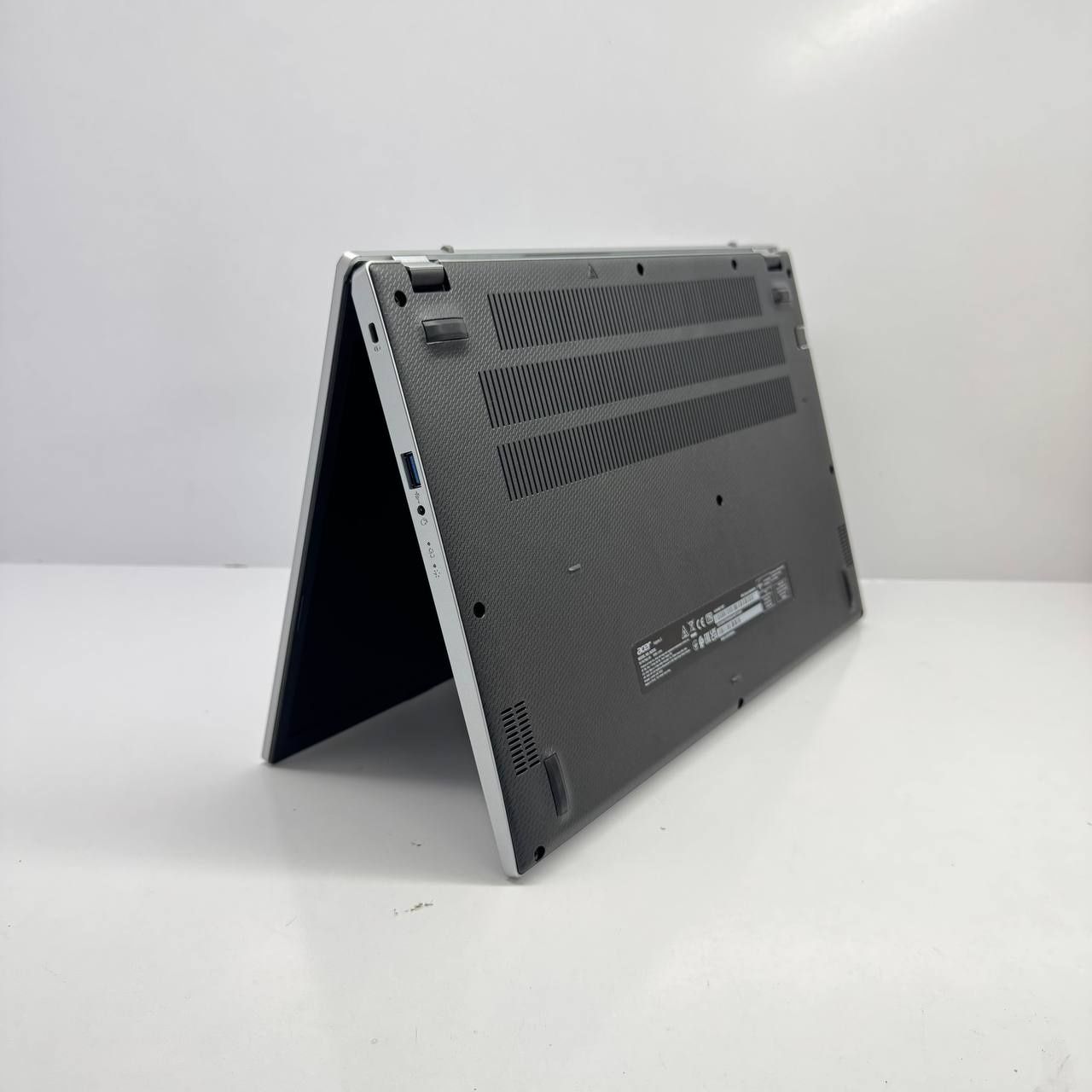 Aser Aspire 3 1255U
