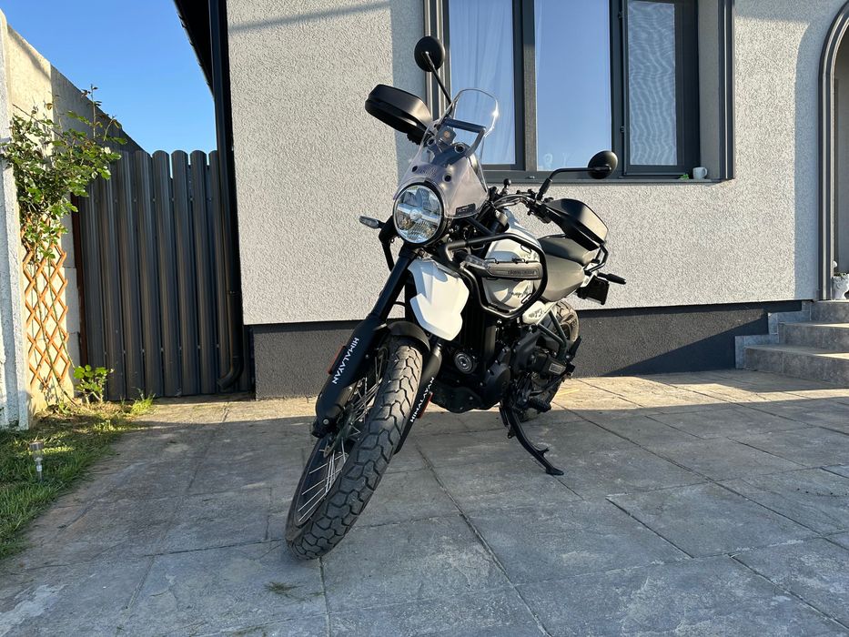 Royal Enfield Himalayan 450 (varianta Tubeless)