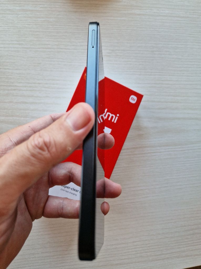Смартфон Xiaomi redmi 13