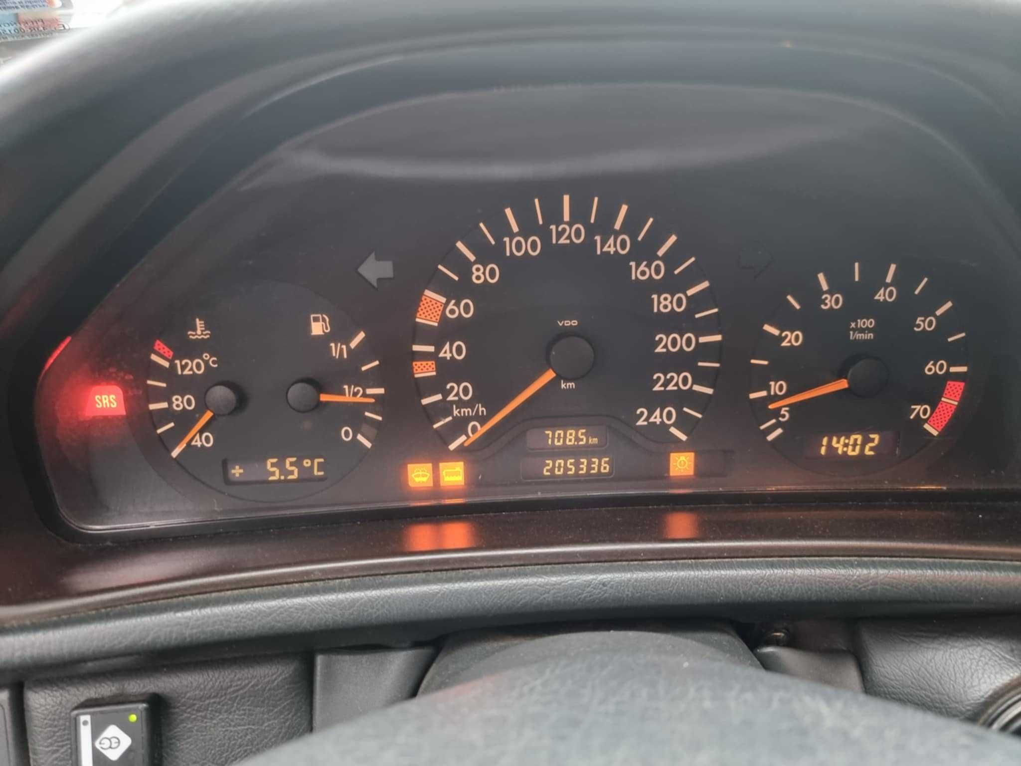 Mercedes CLK 200 Газ джанти 17 спортно окачване На части