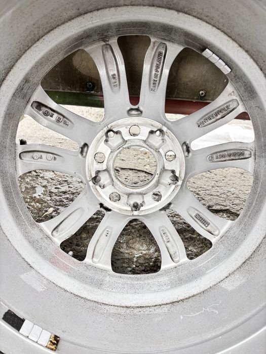 Jante mercedes c class w205 bridgestone blizzak lm005