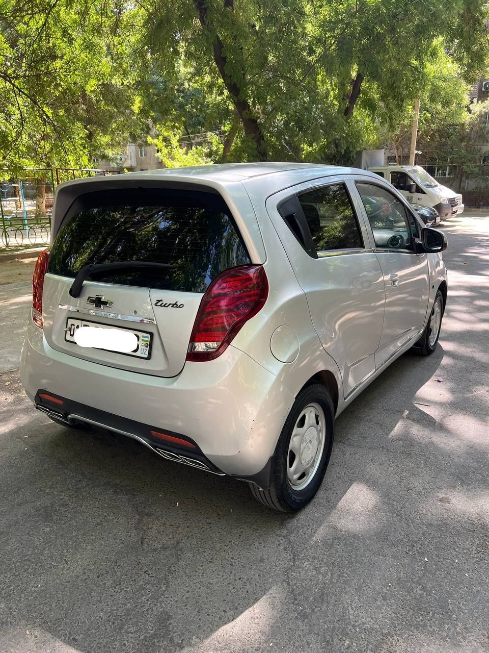 Srochno spark sotiladi