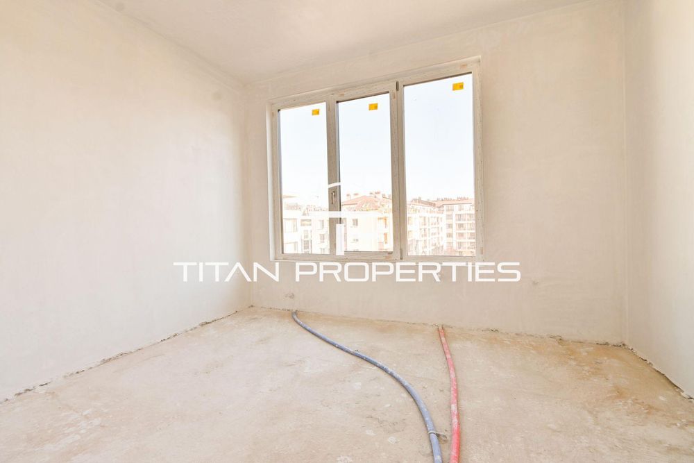 Тристаен за продажба в ж.к. Кръстова вада