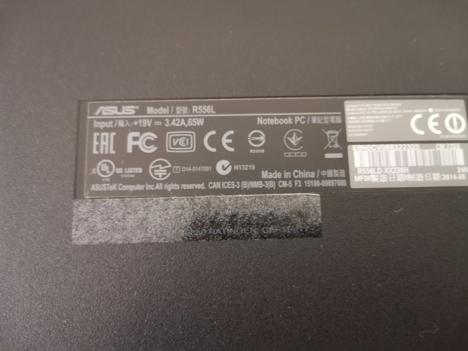 Laptop Asus R556L