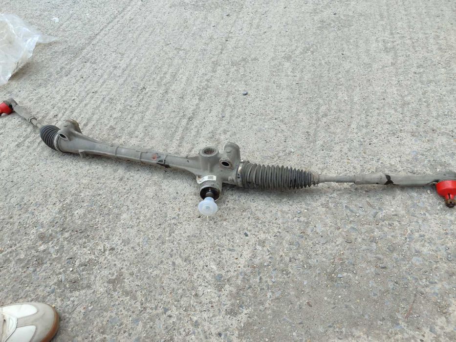 Кормилна рейка за Тойота Авенсис