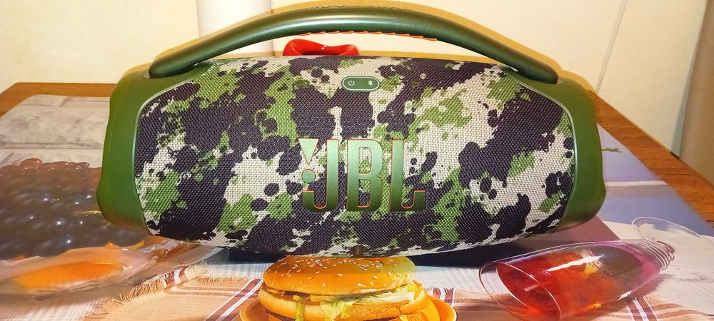 Legendarul JBL BOOMBOX 3 culoare camuflaj