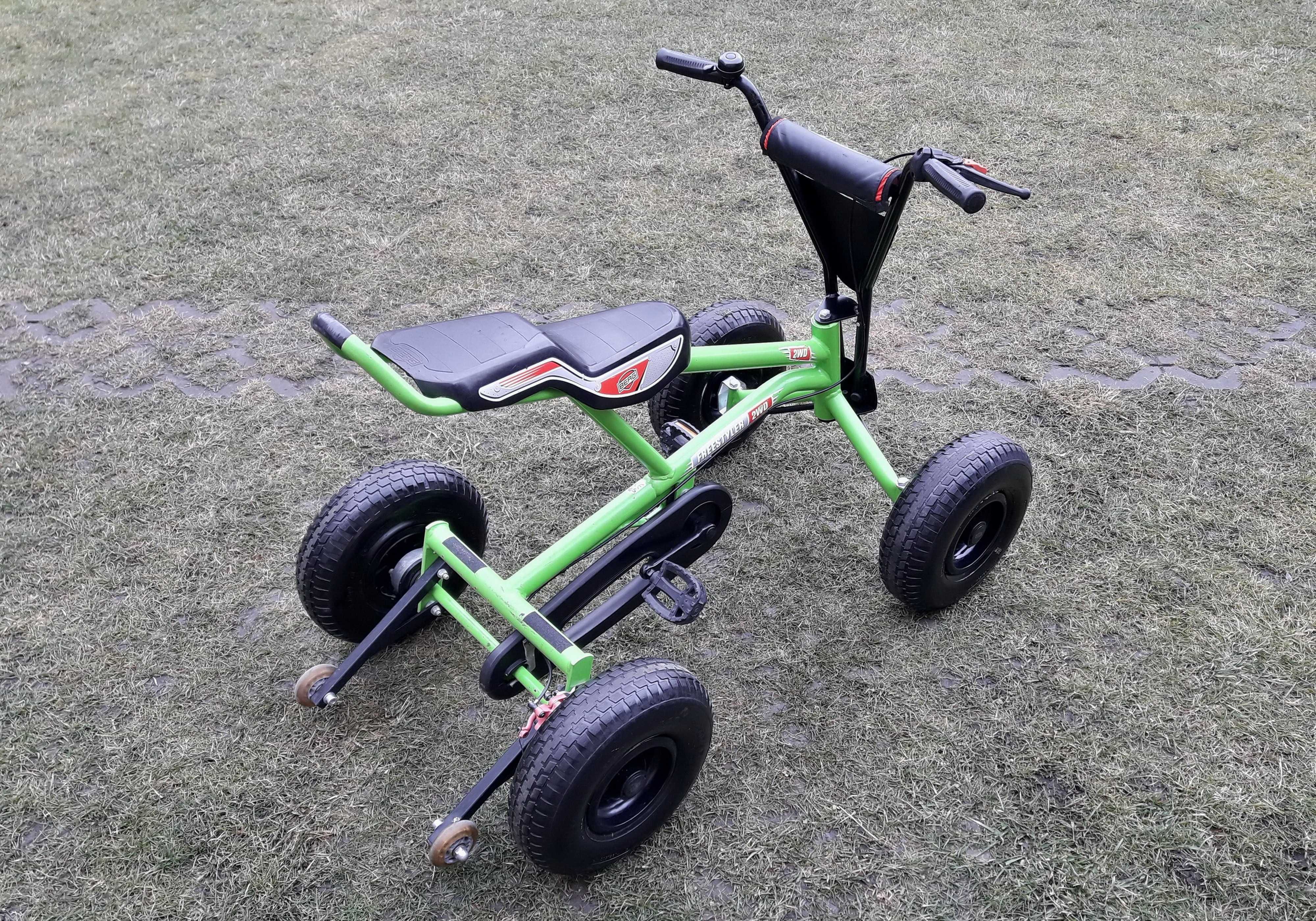 Cart (Kart) cu pedale Berg Freestyler 2WD – verde/roșu