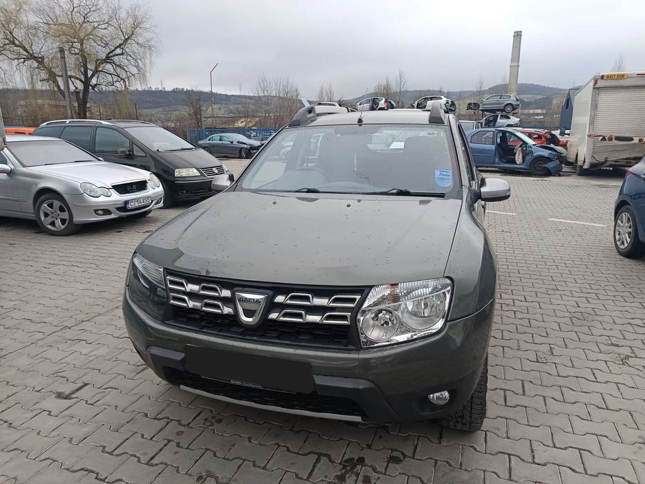 Dezmembram Dacia Duster 2015 1.5 dci 4x4, cutie de viteze manuala