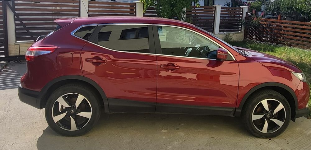 Nissan Qashqai 1.6 Turbo Benzină 2017