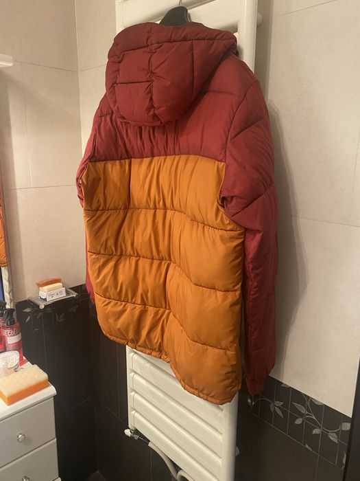 Vind geaca columbia marimea xl