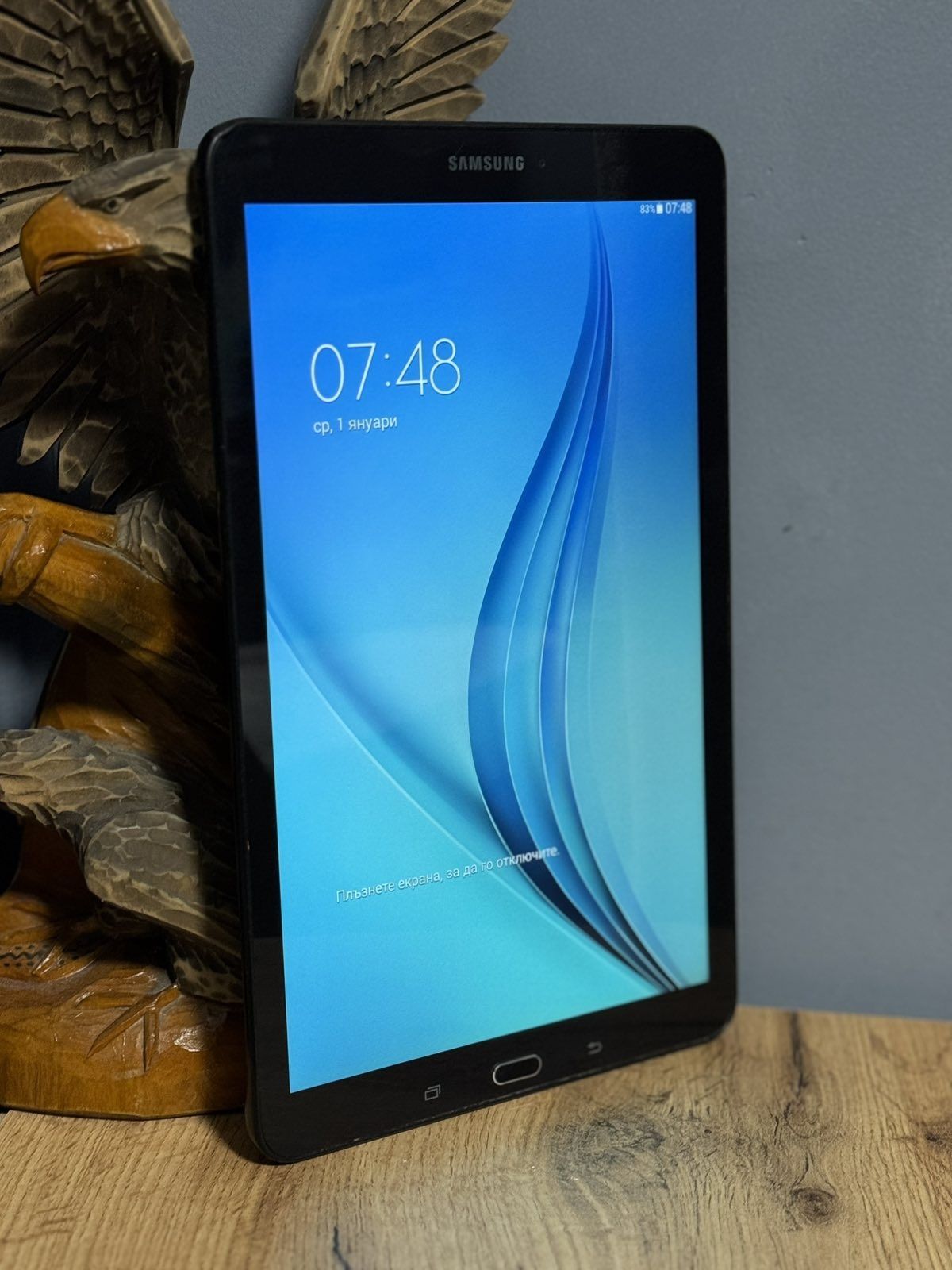 Продавам Таблет Samsung TAB E 10.1Инча