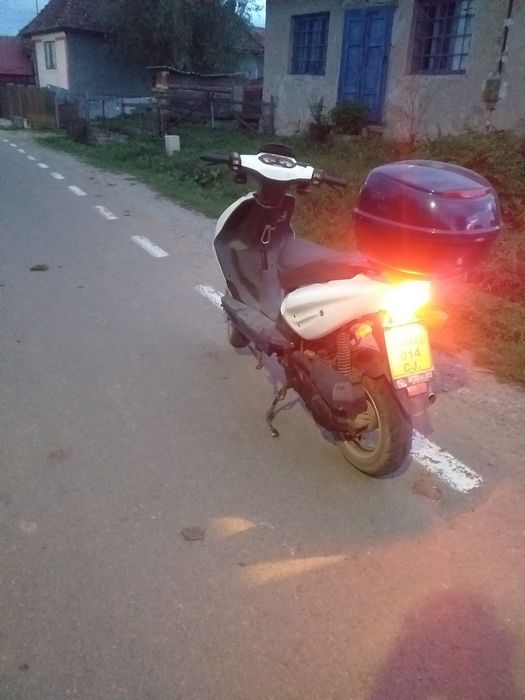 Scuter de vanzare