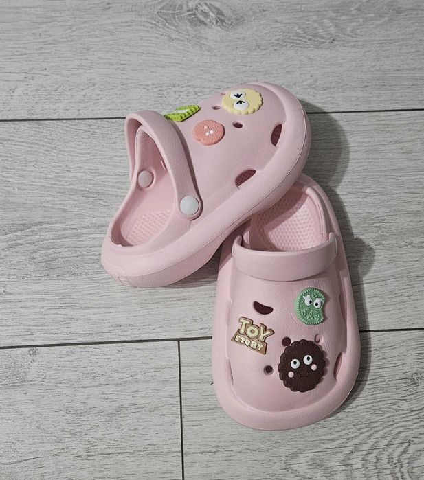 Papuci crocs, marime 24