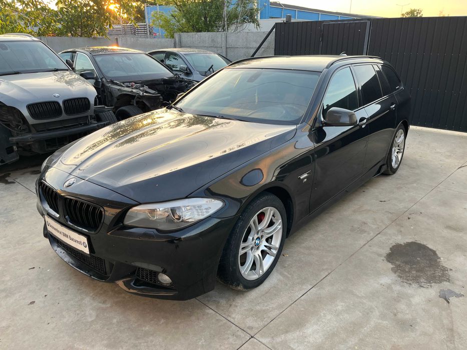 Bara fata M cu grile si proiectoare BMW F10 F11 NFL