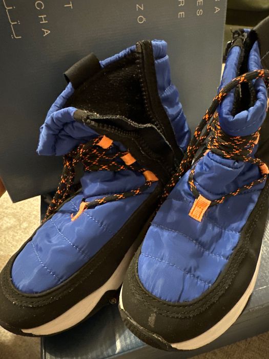 Детски боти Reserved