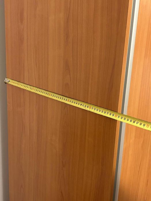 Dulap cu uși glisante din lemn 170x250x60 cm spațios, stare excelentă