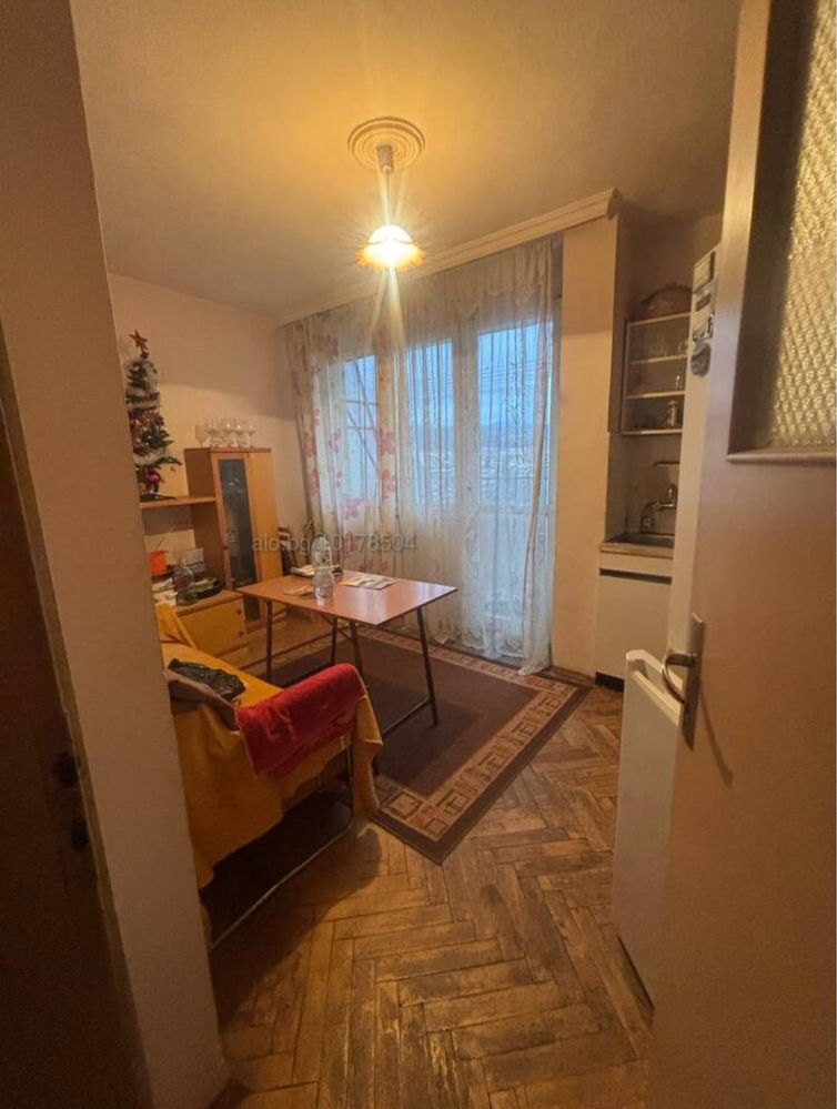 Продавам многостаен апартамент в Благоевград жк. Запад
