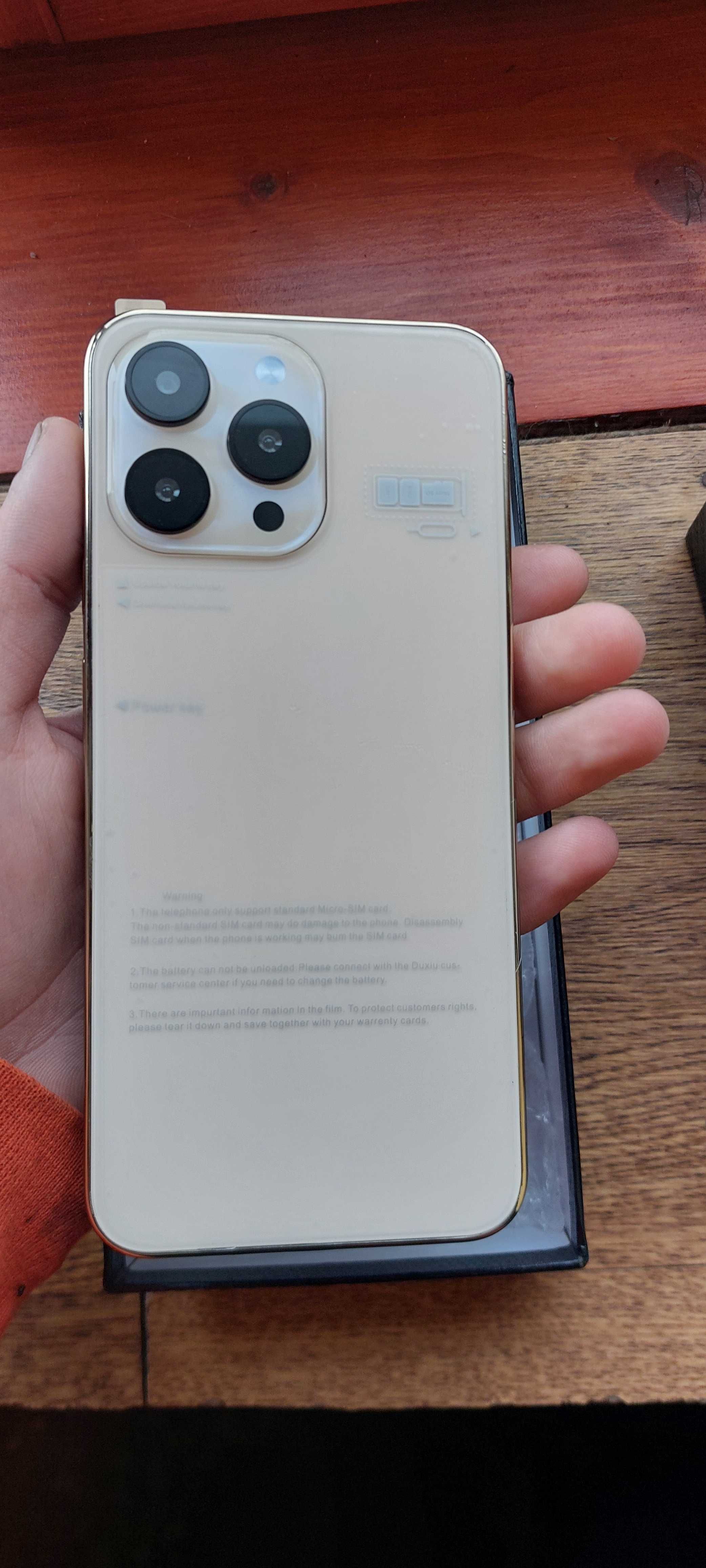 Smatphone i15 pro max nou în cutie