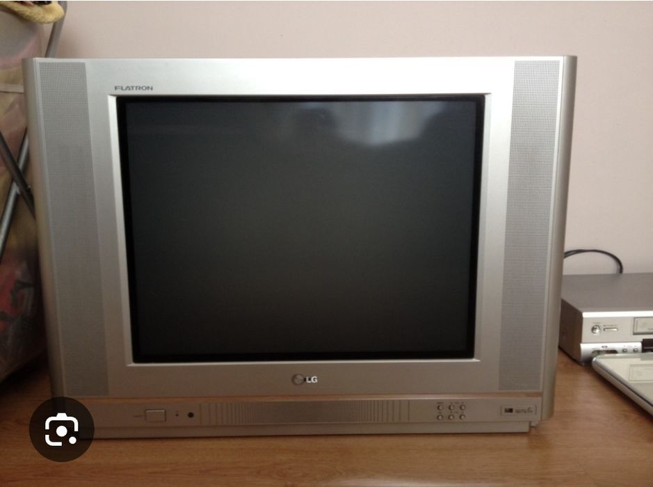 4 телевизора продам