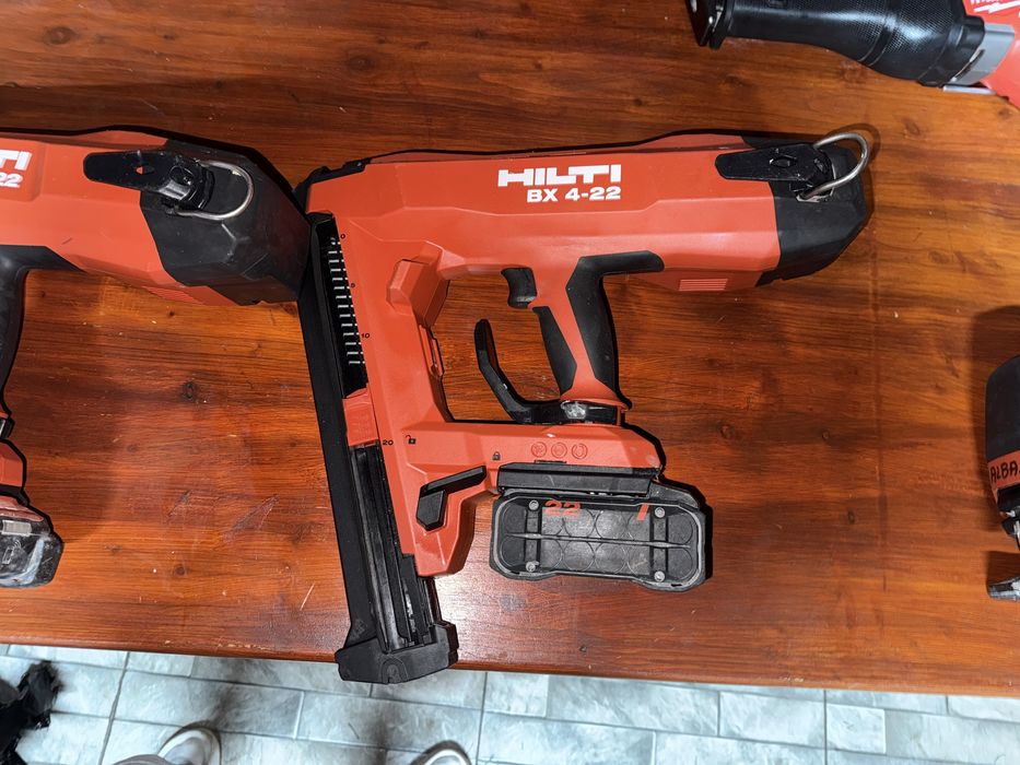 Pistol de cuie hilti