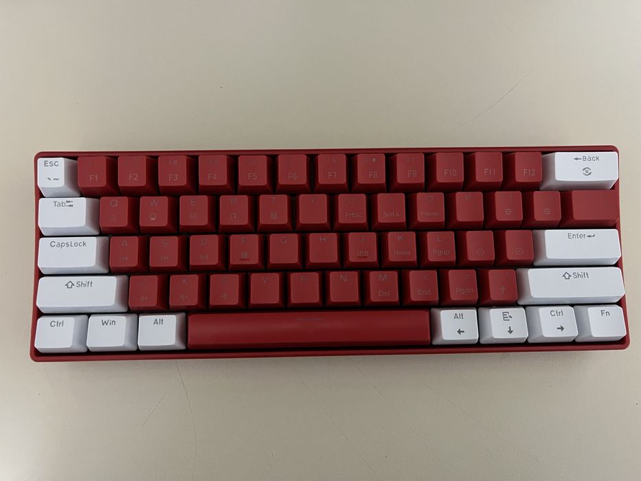 Механична RGB клавиатура