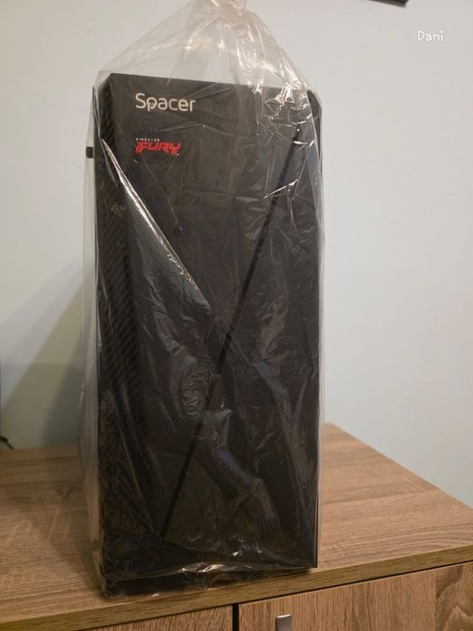 Vând PC Custom Build