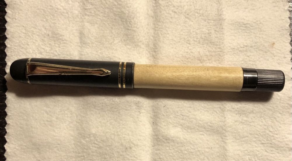 Stilou Sheaffer USA si metalic placat cu lemn