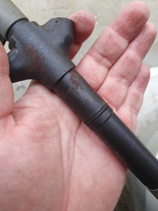 Дюзи Toyota 2.2 D Cat 177