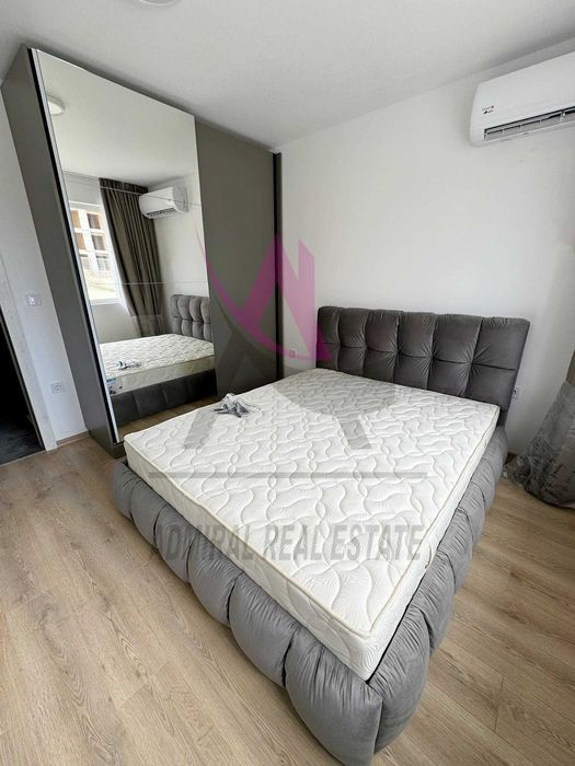 Дава се под наем Двустаен апартамент в Варна, Възраждане 3 - 60 кв.м за 350 € - Снимка #2