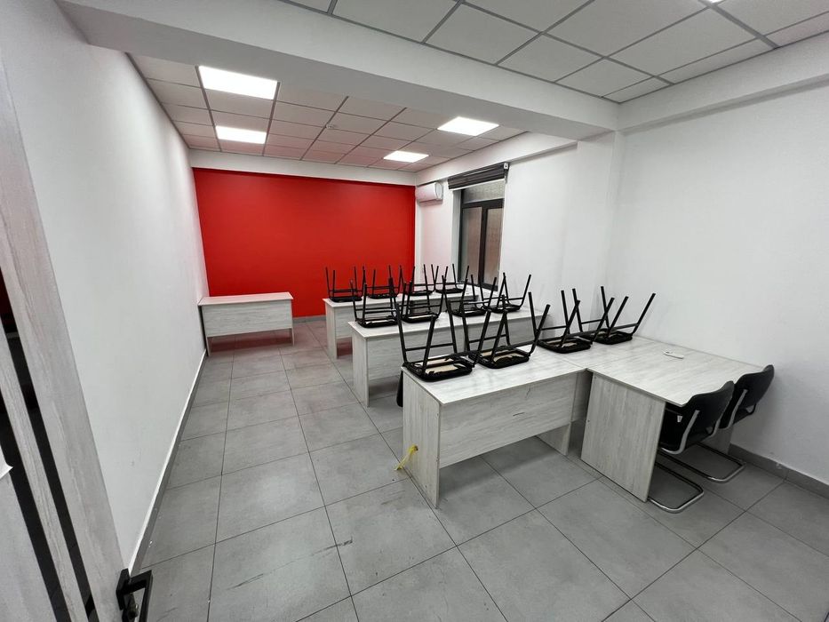 150м² 5каб+хол. Вдоль дороги