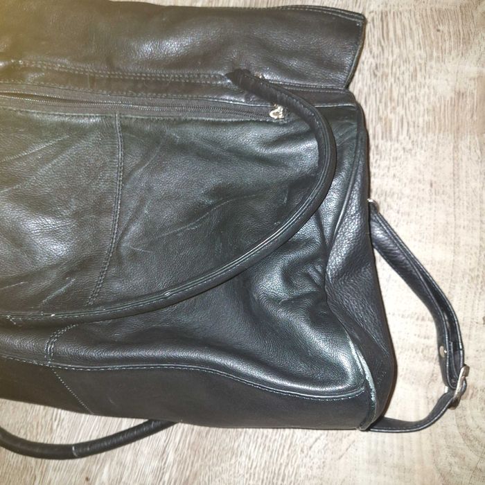 Vera Pelle чанта от естествена кожа