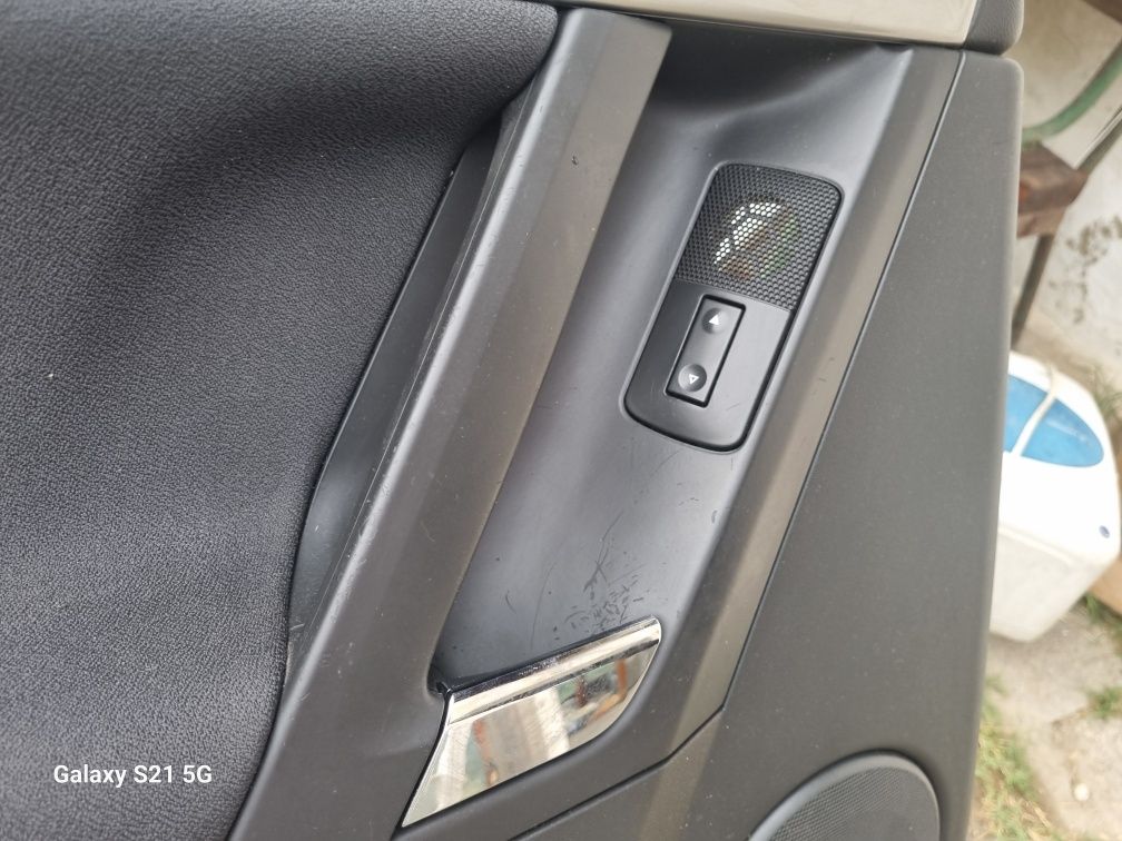 Кори за врати за Opel Vectra C и Signum