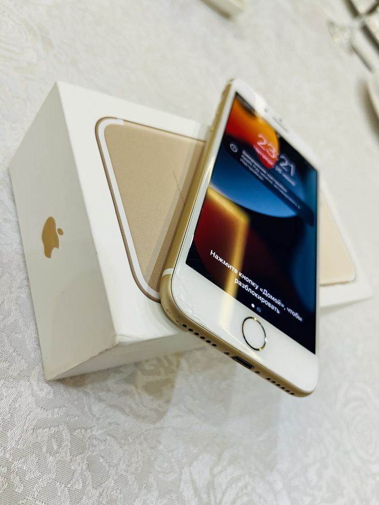 iPhone 7 Gold • 32 ГБ • С коробкой • Аккумулятор 80%