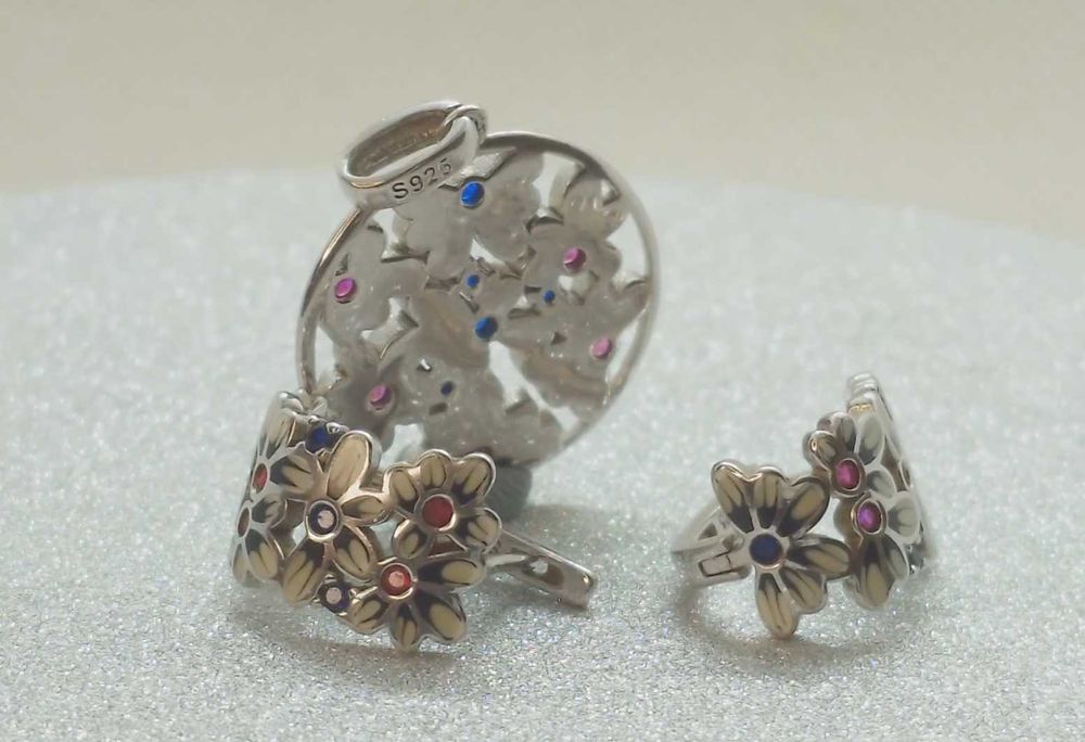 Set floral din argint 925 cu email, rubine și spinel albastru