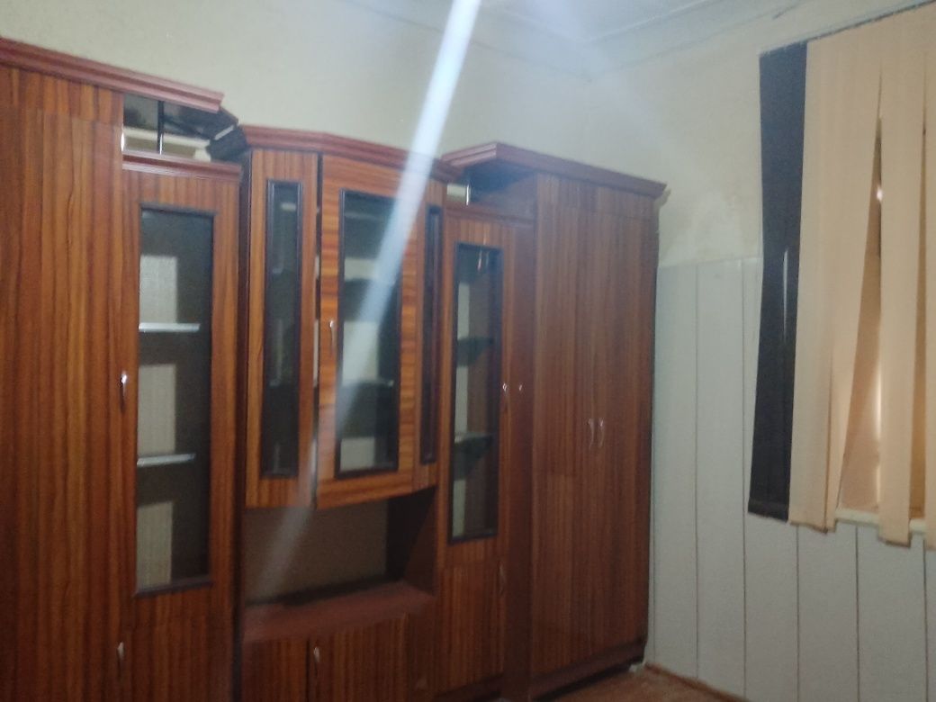 Kogonda kichik hovli sotiladi