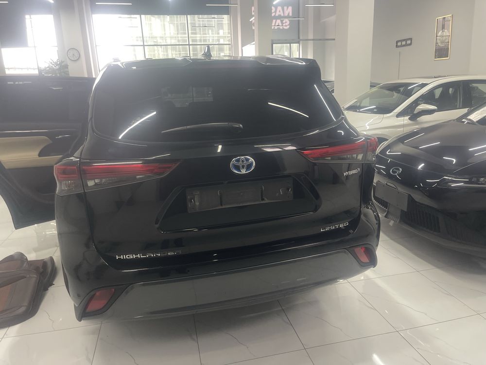 Tayota highlander hybrit