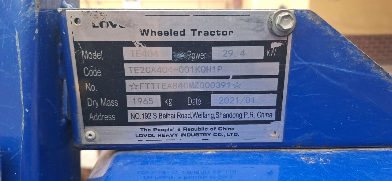 Lovol 404 traktor