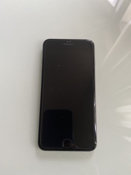 iPhone 6S+, 16 GB голям екран