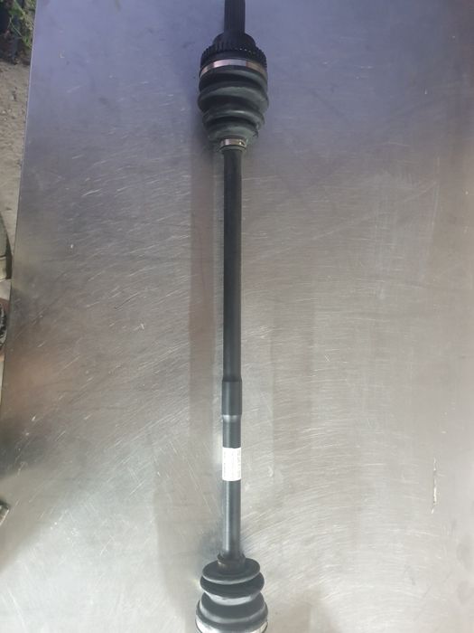 Продам привод на Kia Rio