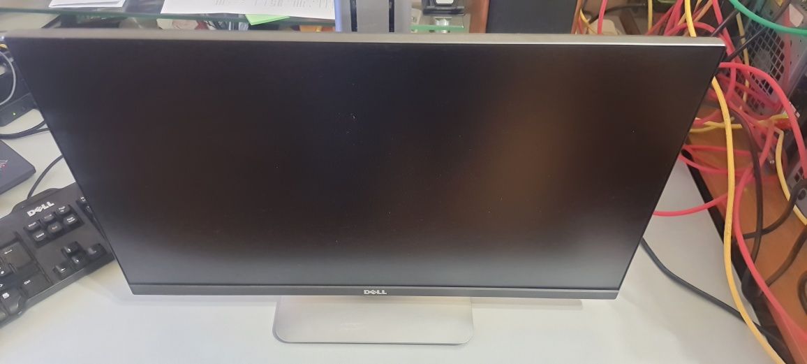 Продавам монитори ДЕЛЛ 24 DELL 24 P2414Hb U2417H