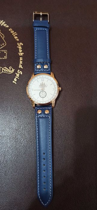 часовници Fossil-40 лв, Laura Torelli-40 лв Dreimaster-40 лв /но