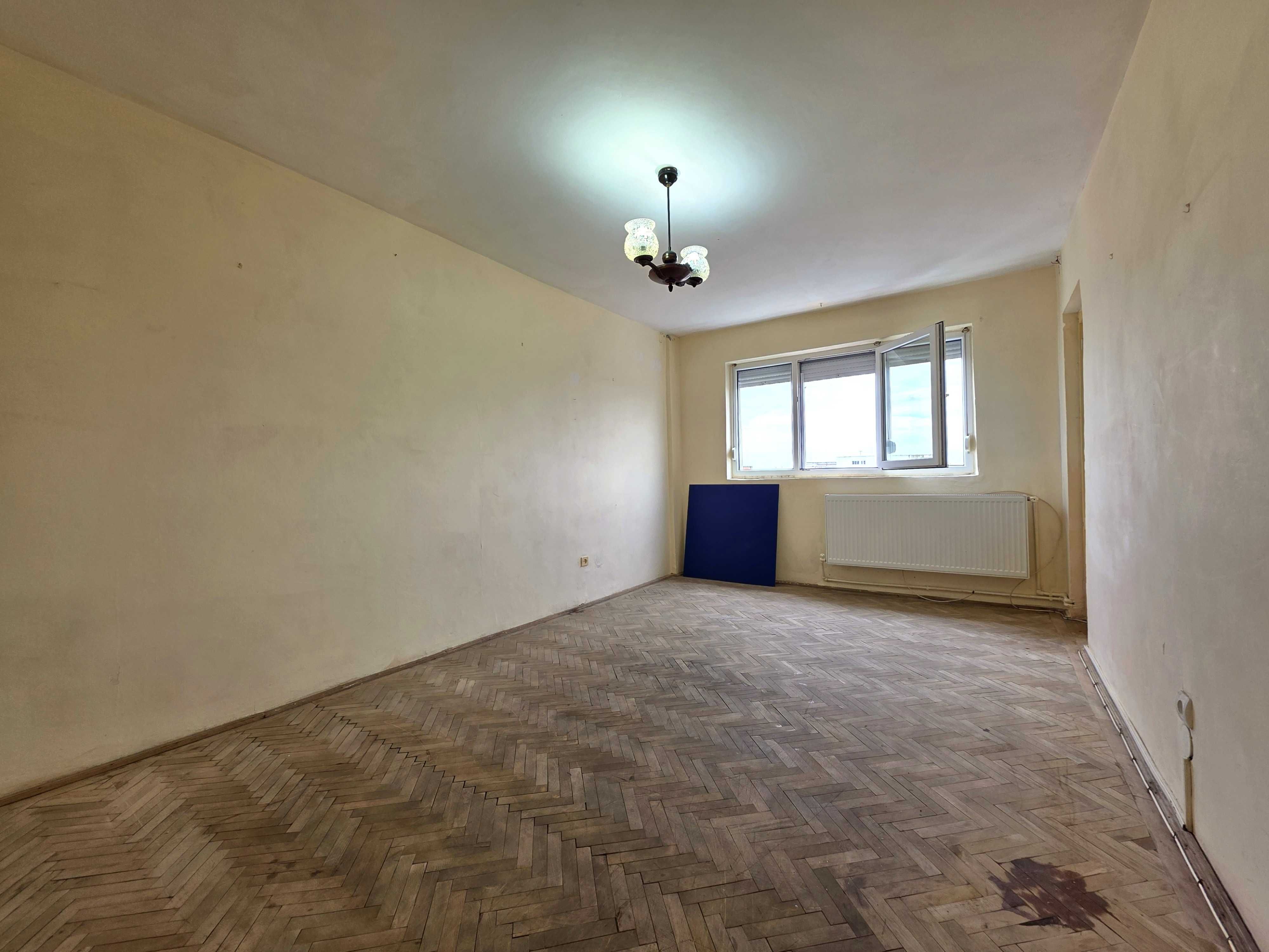 Proprietar-3 camere-ap central, gata de personalizat după bunul plac
